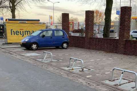 Uw parkeerplaats reserveren? Gebruik een parkeerbeugel!