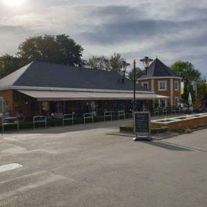 Projecten | Fietsaanleunbeugels voor Landalpark Kasteeldomein De Cauberg | image #1 | 112043 fietsaanleunbeugels aanleunbeugels geleidehekken fietsbeugels