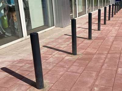 118914 straatmeubilair afvalbak verkeersvoorzieningen afzetpaal