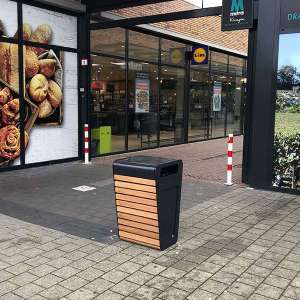 131503 straatmeubilair afvalbakken 