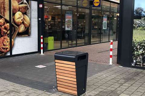 131503 straatmeubilair afvalbakken