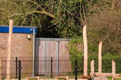 131620 overkapping stint kinderdagverblijf