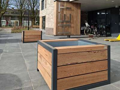 139757 straatmeublair buitenbank plantenbak afvalbak