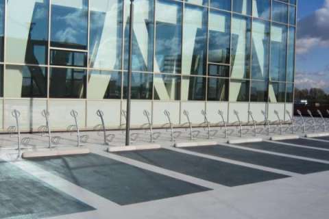 fietsparkeren fietsstandaard fietsenrek Triangel-10 winkelcentrum Hoofddorp