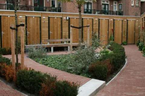 Parkbank op maat voor binnentuin