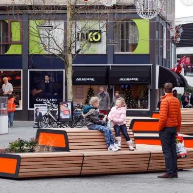 straatmeubilair zitelement buitenbank plantenbak zitbank FalcoLinea stadscentrum