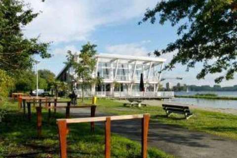 Robuuste fietsparkeerbeugels in Alphen aan de Rijn