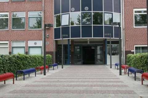 Schoolplein-inrichting voor scholengemeenschap Randstad