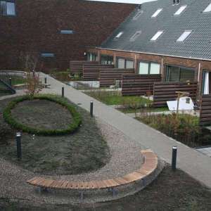 FalcoSinus bankelementen voor binnentuin in Haarlem