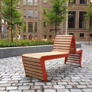 Projecten | Straatmeubilair FalcoLinea kleurt oranje op de Amstel Campus | image #1 | 