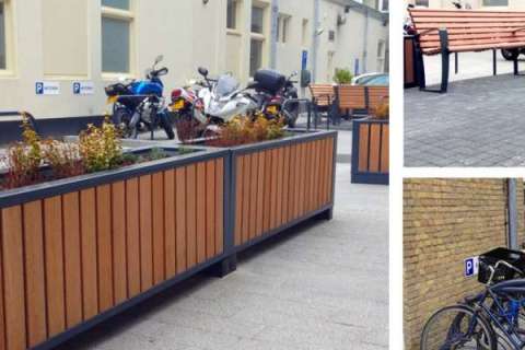 Inrichting terrein GGD met straatmeubilair