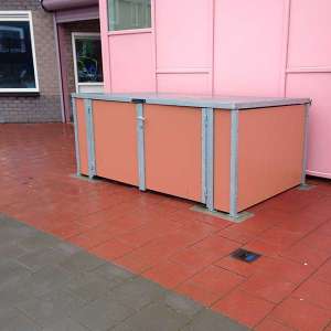 Projecten | Kleurrijke aanwinst voor het schoolplein | image #1 | 73680_overkapping_berging_FalcoBox_schoolplein