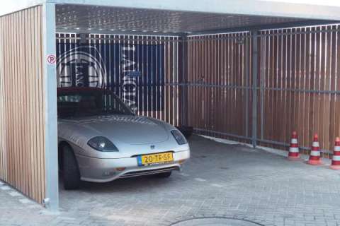 Auto's droog stallen met FalcoPlana