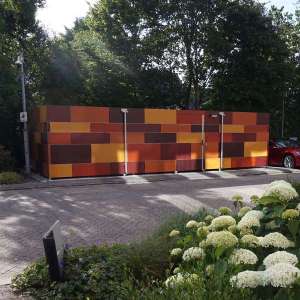 Fietsenstalling in herfsttinten in Amstelveen
