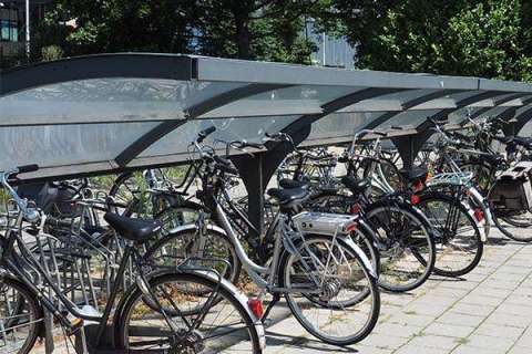 85742 overkappingen fietsparkeren