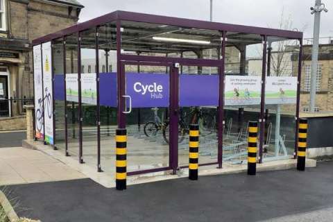 cycle hubs etagerek reparatiezuil