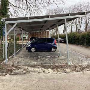 124734 carport auto parkeren