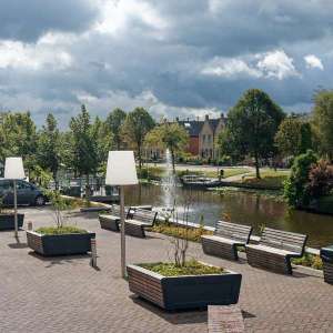 Herinrichting De Kaai Strijen met Falco straatmeubilair