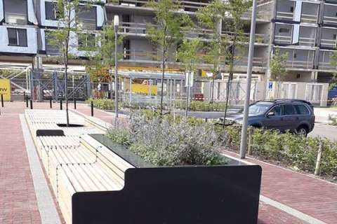 100297 straatmeubilair modulaire zitbank buitenbank plantenbak