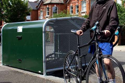 Blog #8: Fietsen is populair. Maar waar laten we al die tweewielers?