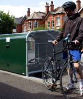 Blog #8: Fietsen is populair. Maar waar laten we al die tweewielers?