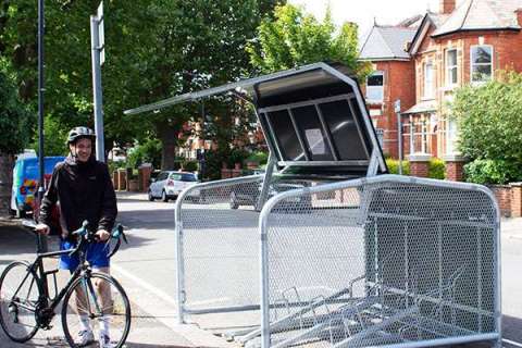 FalcoPod fietskluizen geplaatst in stadsdelen van Londen