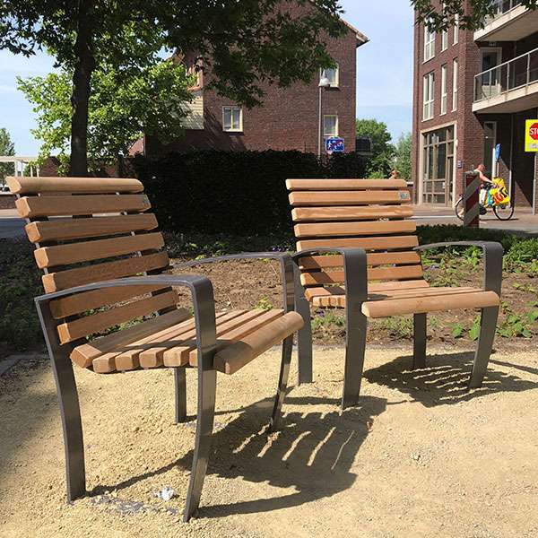 FalcoRelax straatmeubilair in winkelcentrum