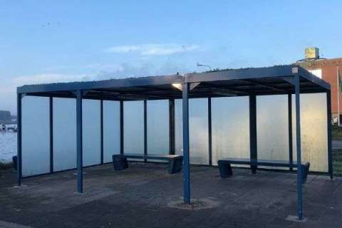 108423 overkapping banken transparante overkapping straatmeubilair