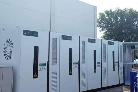 We slaan de zon op: Falco investeert in batterijopslag voor eigen zonne-energie