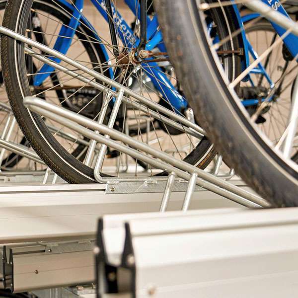 110427 fietsparkeren etagerekken fietsenrek dubbellaags