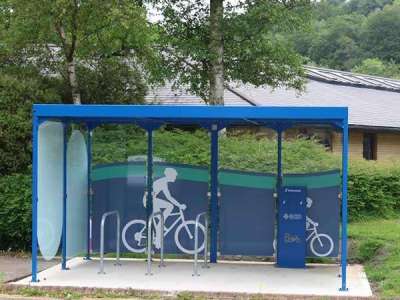 135387 fietsoverkapping fietsaanleunbeugels oplaadstation