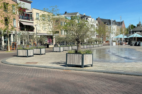 134563 straatmeubilair plantenbak