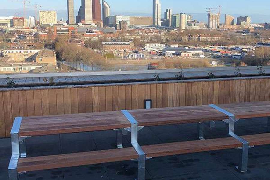 112534 straatmeubilair dakterras buitenbank poefjes picknickset scooter parkeerplaats