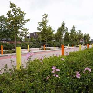 verkeersvoorziening afzetpalen kleur buitenruimte