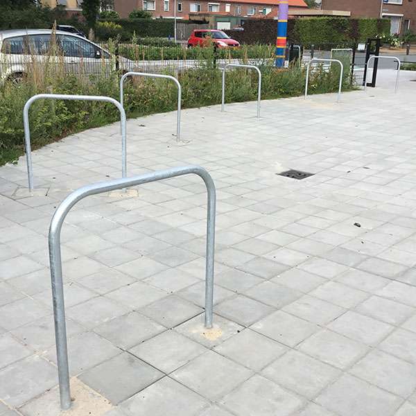 116605 fietsparkeren fietsaanleunbeugels fietsnietjes schoolplein