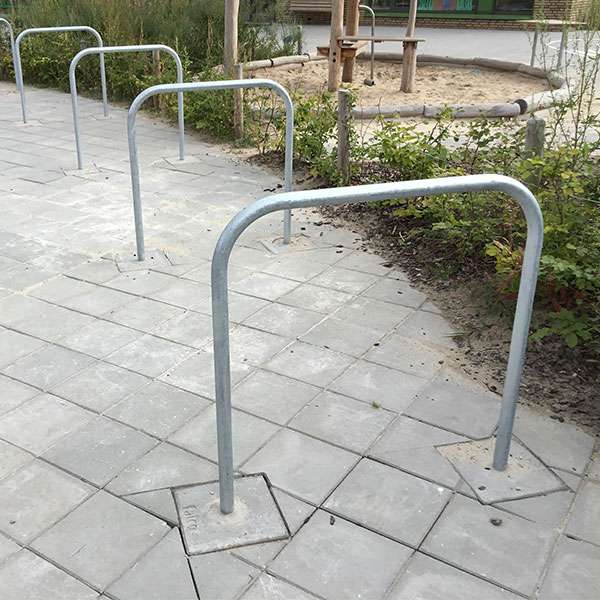 116605 fietsparkeren fietsaanleunbeugels fietsnietjes schoolplein