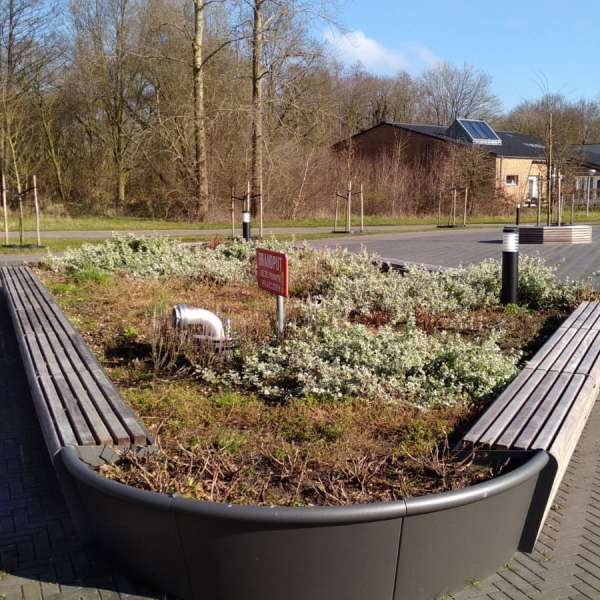 Straatmeubilair | Banken | FalcoFlora zitelement met gazonranden | image #2 |  straatmeubilair buitenbank zitbank parkbank stoel afvalbak gazonrand sofa FalcoFlora