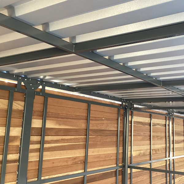 Week 5: FalcoLok overkapping met verfijnde houten details voor een extra stijlvolle uitstraling