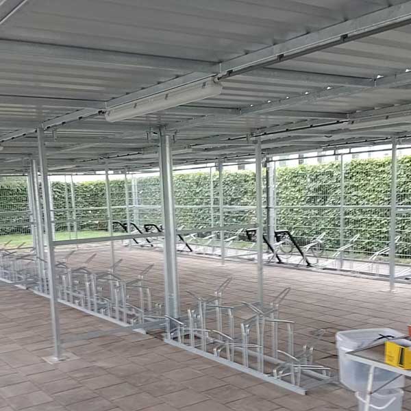 Week 40: Aksos kiest voor FalcoLok-500 Fietsoverkapping met Traliehekwerk