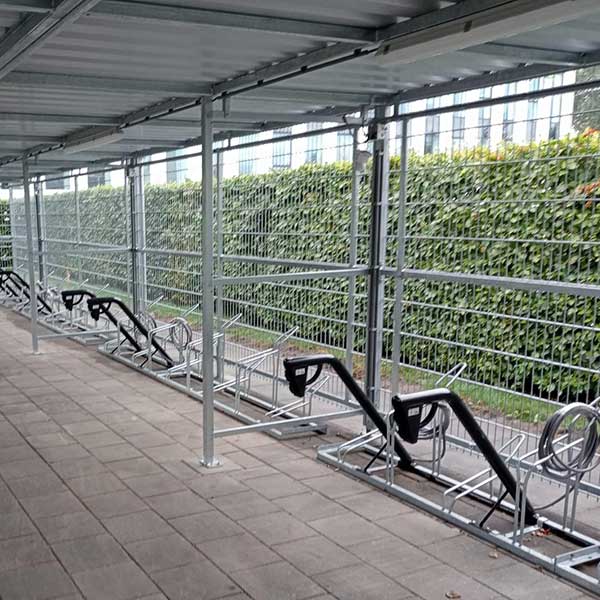 Week 40: Aksos kiest voor FalcoLok-500 Fietsoverkapping met Traliehekwerk