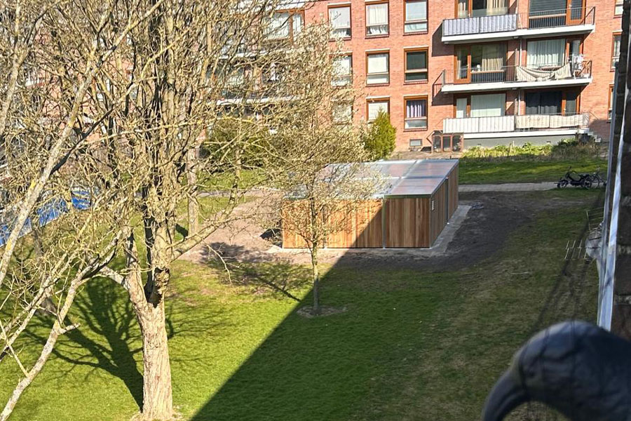 Week 8: Scootmobieloverkapping met sedumdak in Rotterdam