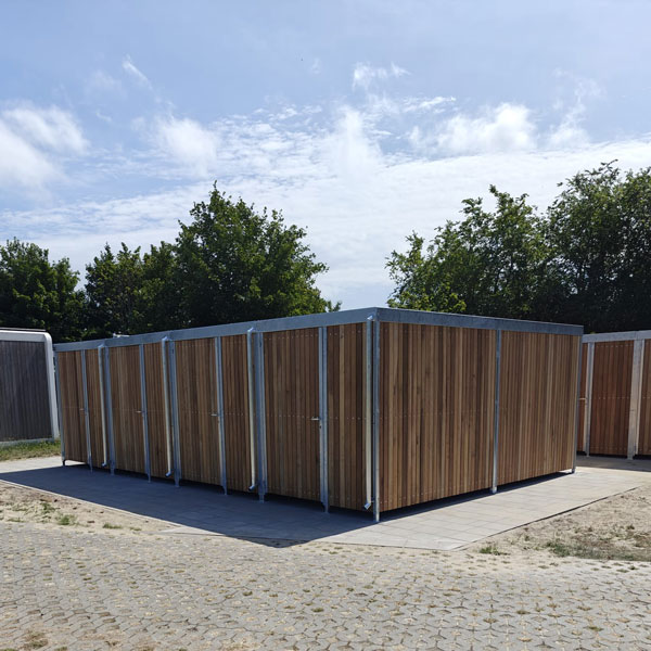 Week 27: Nieuwe FalcoLok bergingen bij tiny houses in Renesse