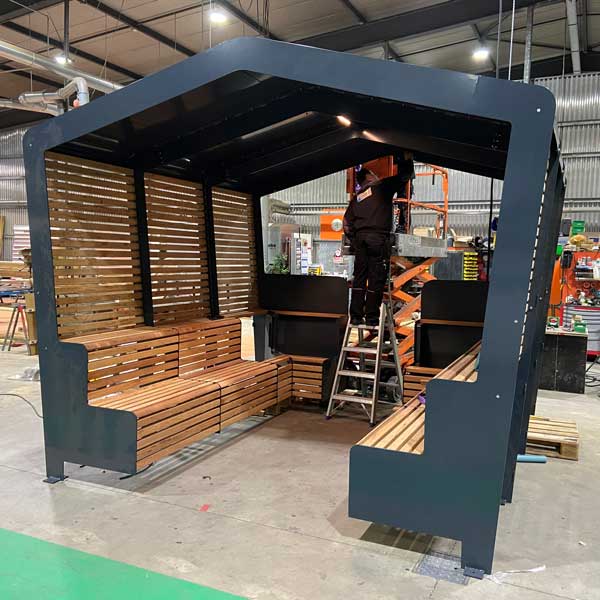 Week 48: Voormontage FalcoLinea Jongeren Ontmoetings Plek