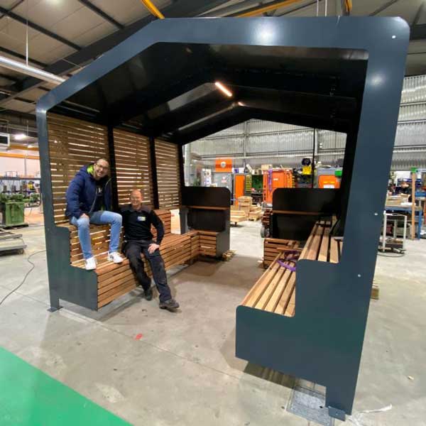 Week 48: Voormontage FalcoLinea Jongeren Ontmoetings Plek