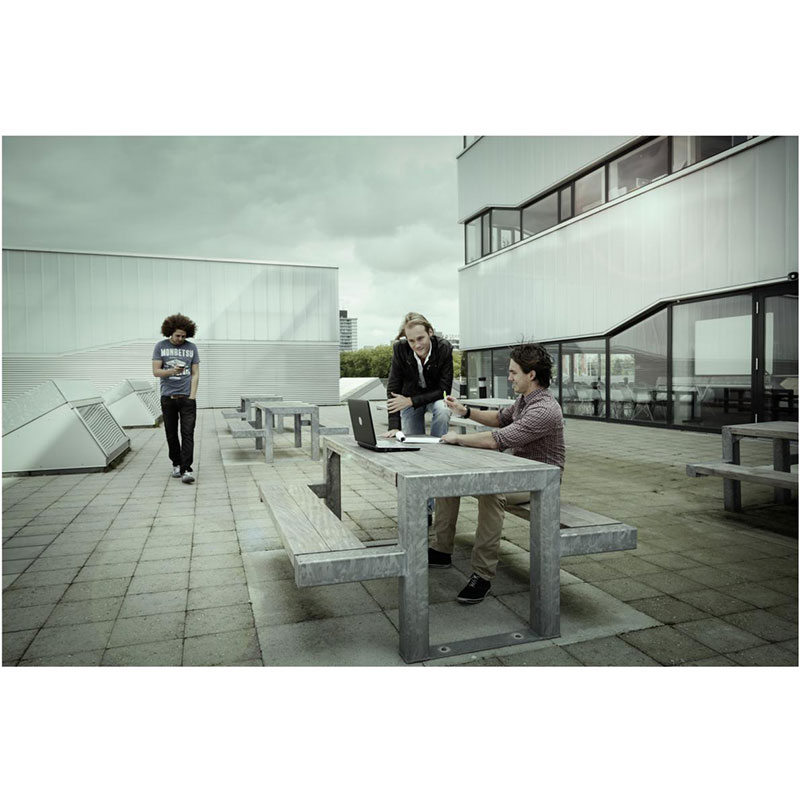 Falco inrichting schoolpleinen lagere school middelbare school hoger onderwijs