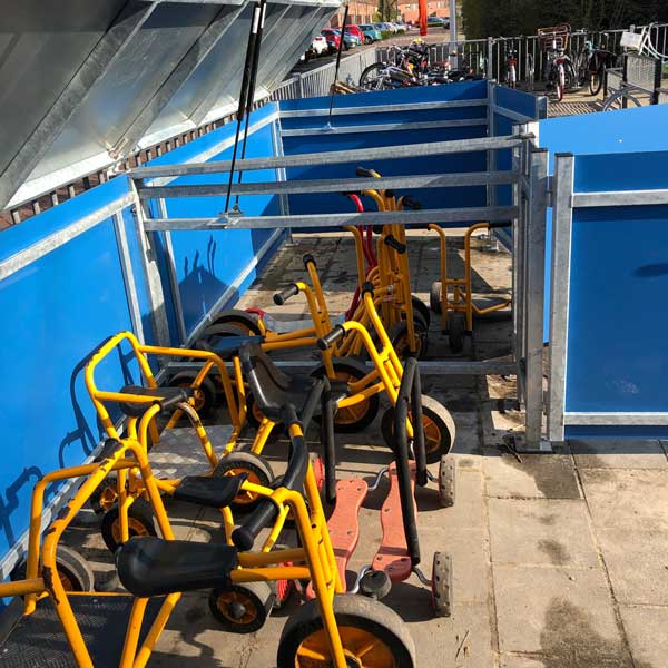 100113 FalcoBox berging overkapping speelgoed basisschool schoolplein