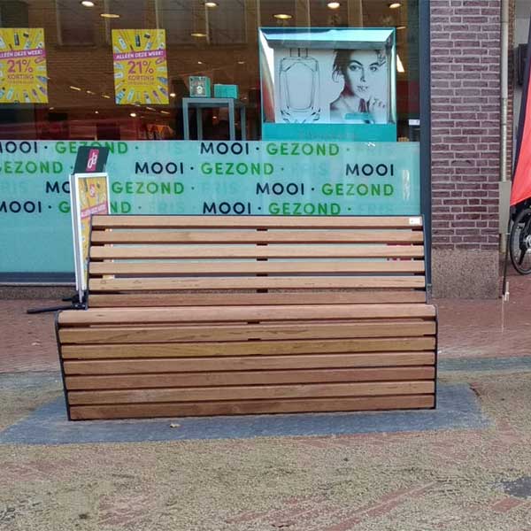 Straatmeubilair zorgt voor meer beleving bij winkelcentrum Brunssum