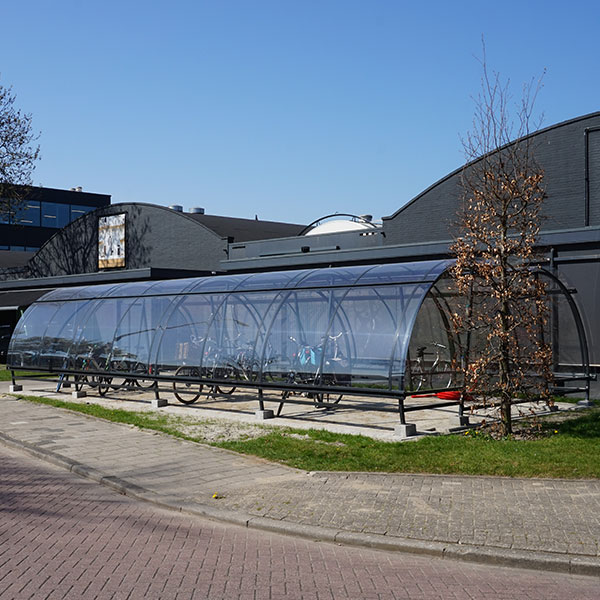 107199 transparante fietsoverkapping fietsparkeren