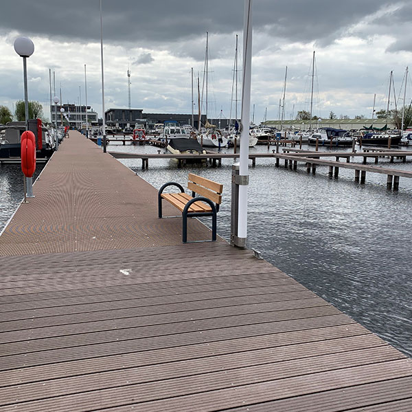 108534 buitenbanken straatmeubilair fietsparkeren fietsenrekken buitenbanken