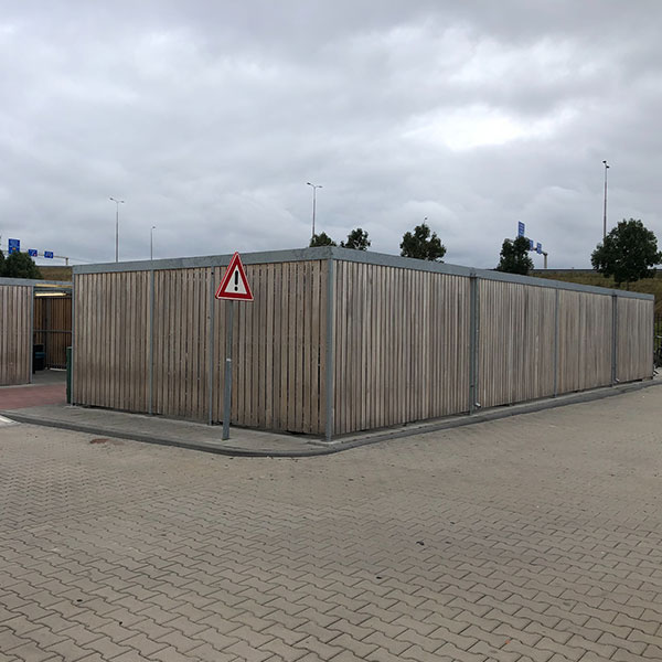 110120 fietsparkeren fietsoverkapping rokersruimte fietsenrek